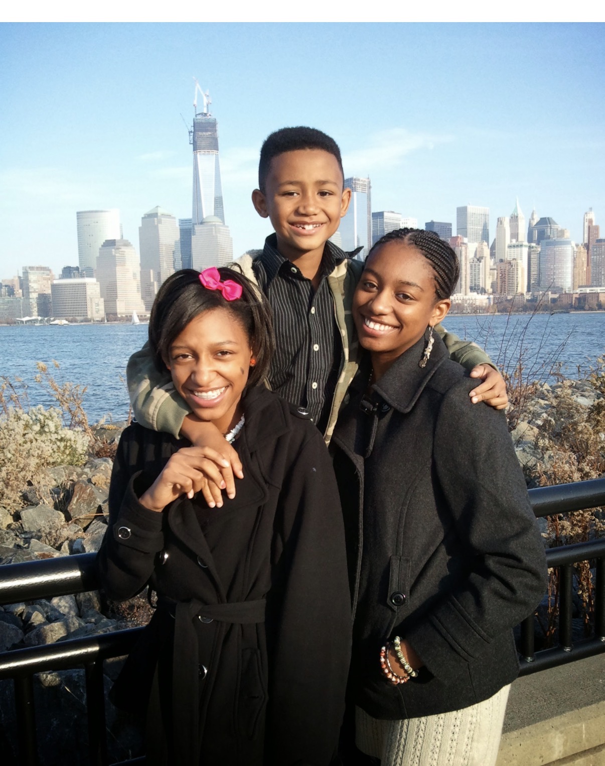 Single moms building businesses, single moms start side hustle, single mom entrepreneur 